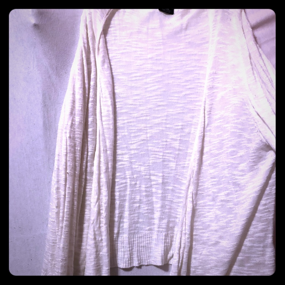 Long sleeve white cardigan/jacket